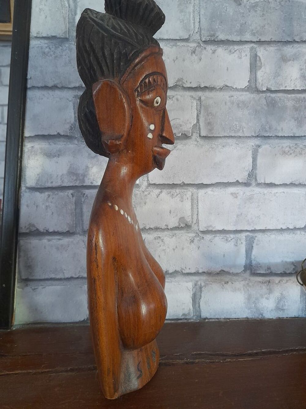 BUSTE EN BOIS D�coration