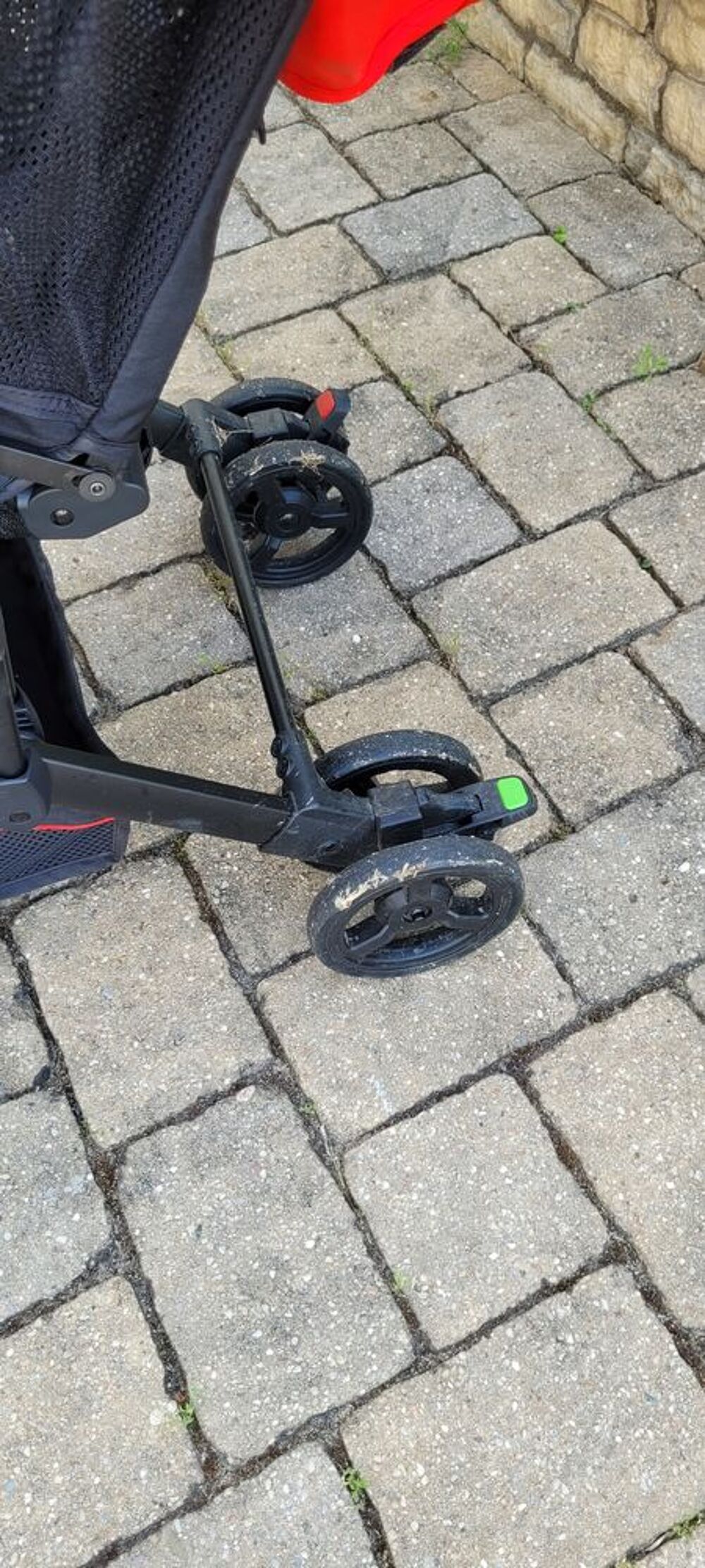 POUSSETTE RECARO COMPACTE EASYLIFE Puériculture