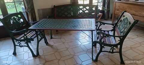 Salon de jardin ou de vranda 4 pices 700 Lsigny (77)