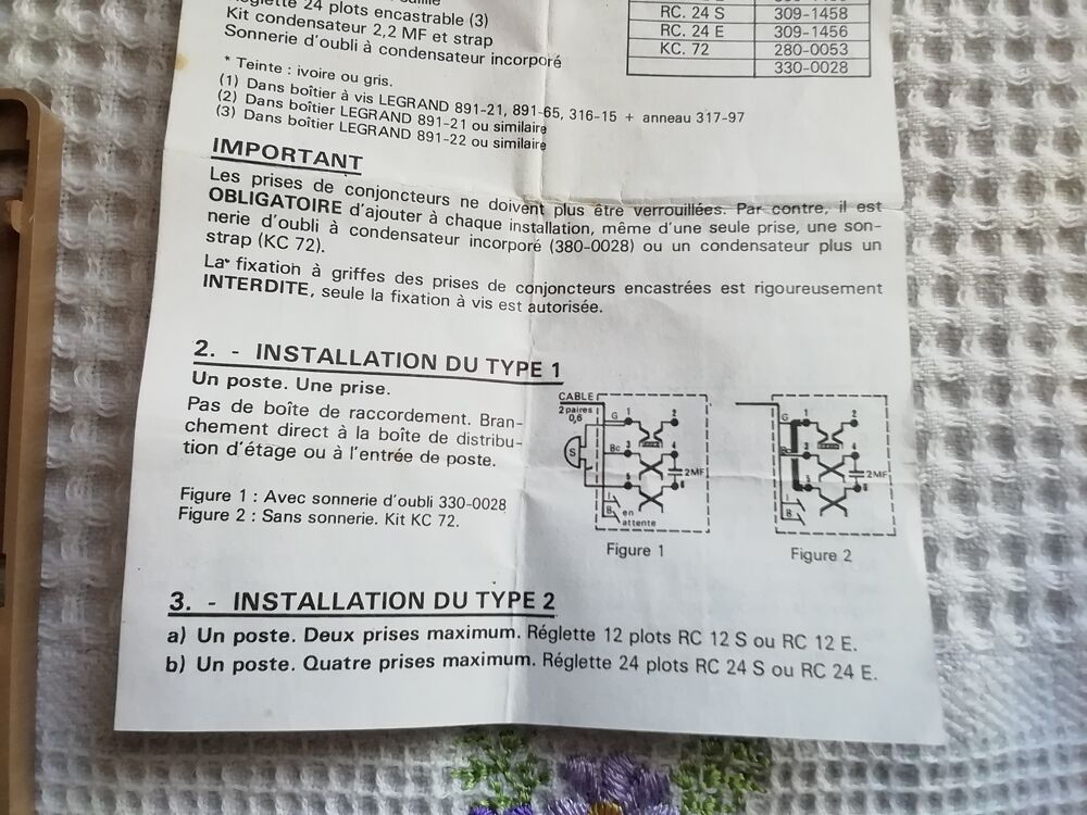 R&eacute;glette t&eacute;l&eacute;phonique ou autre neuve 24 plots Bricolage