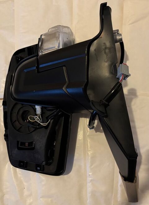 Pi&egrave;ces et &eacute;quipements Voiture Pi&egrave;ces et &eacute;quipements Voiture  occasion Paris 75013