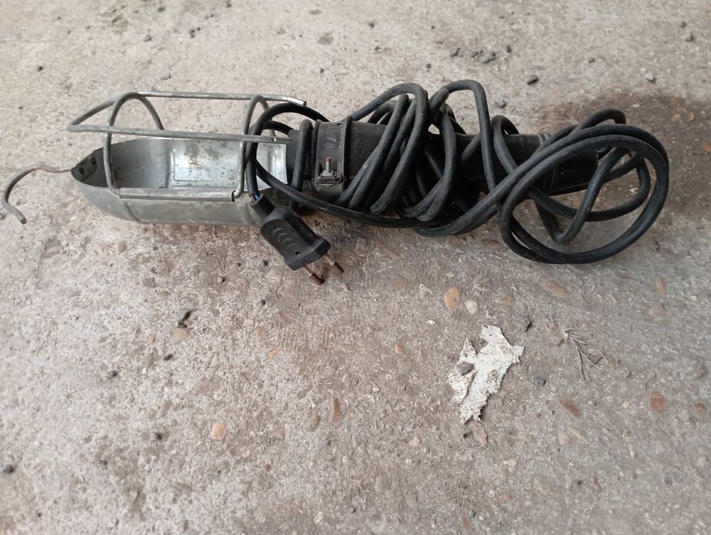 &agrave; vendre sia MiTo et outils Bricolage