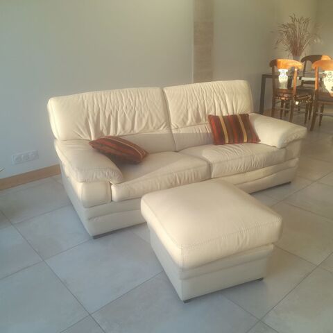 CANAPE CUIR 200 Lalande-de-Pomerol (33)