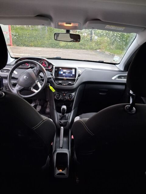 Peugeot 208 1.2 PureTech 82ch BVM5 Style