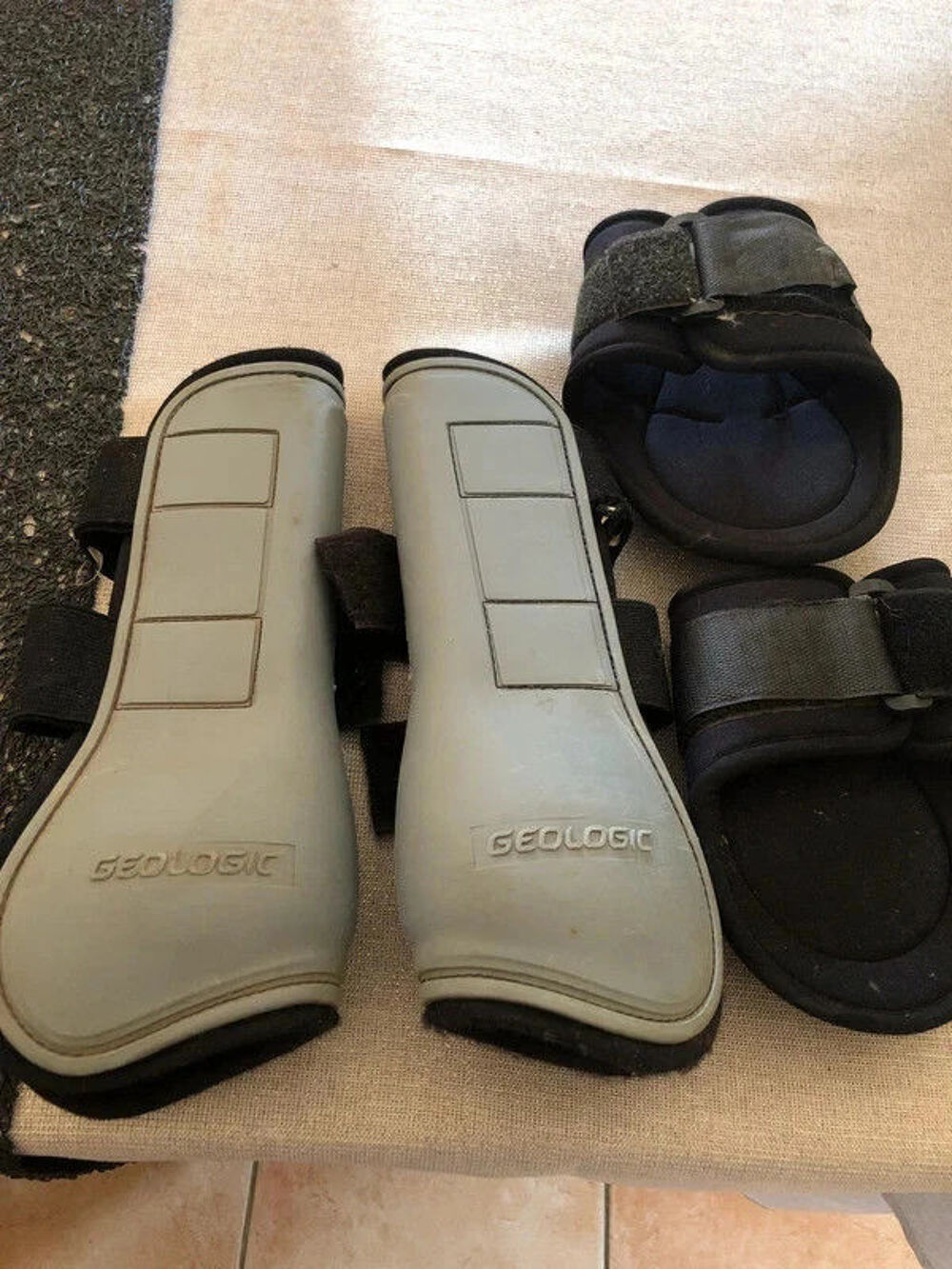 Protections cheval Geologic en tbe &agrave; 20 euros
Sports