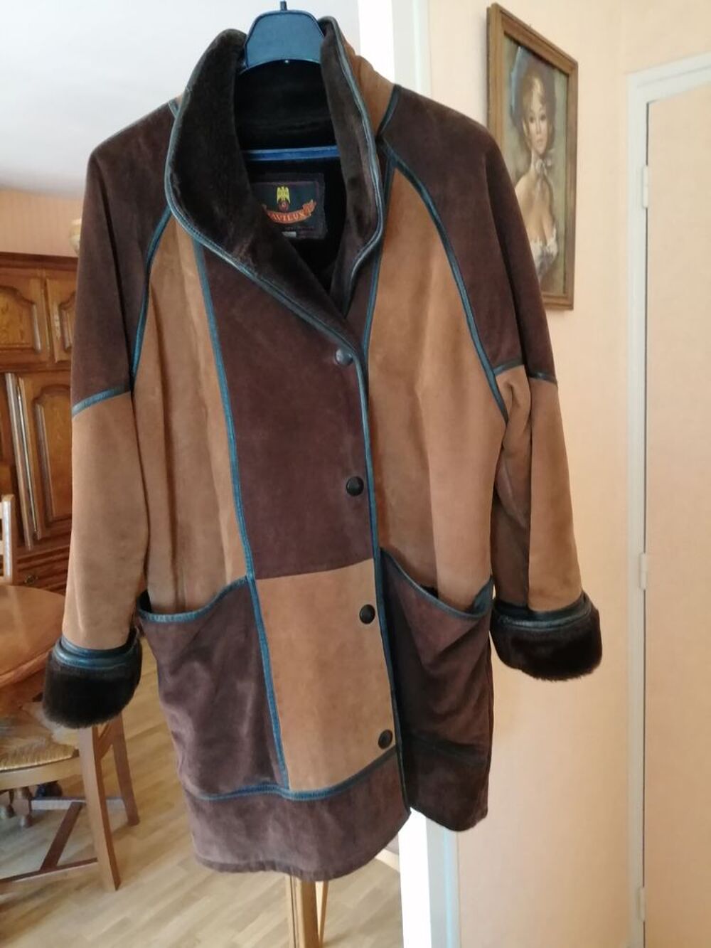 Manteau , veste et bouquins Vtements