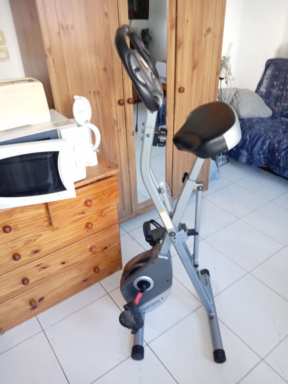 velo d appartement de la marque exerpeutique Vélos