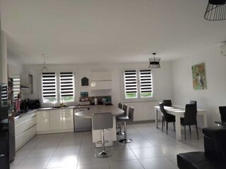  Maison  vendre 6 pices 120 m