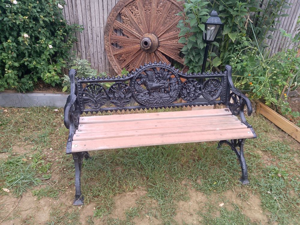 Roue de carrosse type Indon&eacute;sie Décoration
