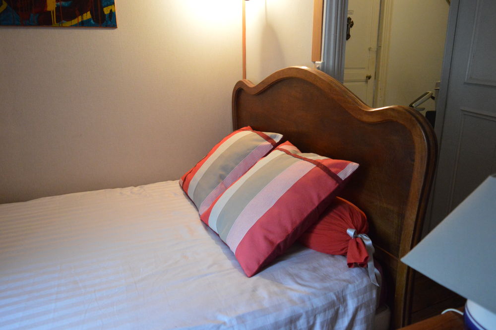 Lit Napl&eacute;on 130cms de large Meubles