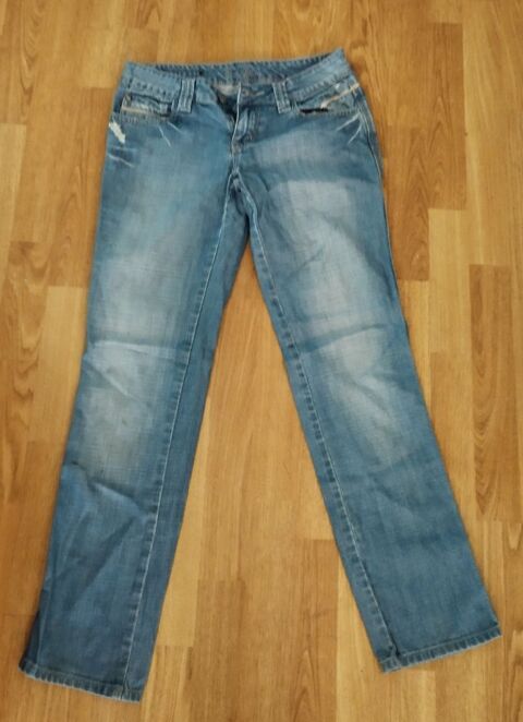 pantacourts, des jeans Bonobo, en Taille 38 12 Laval (53)