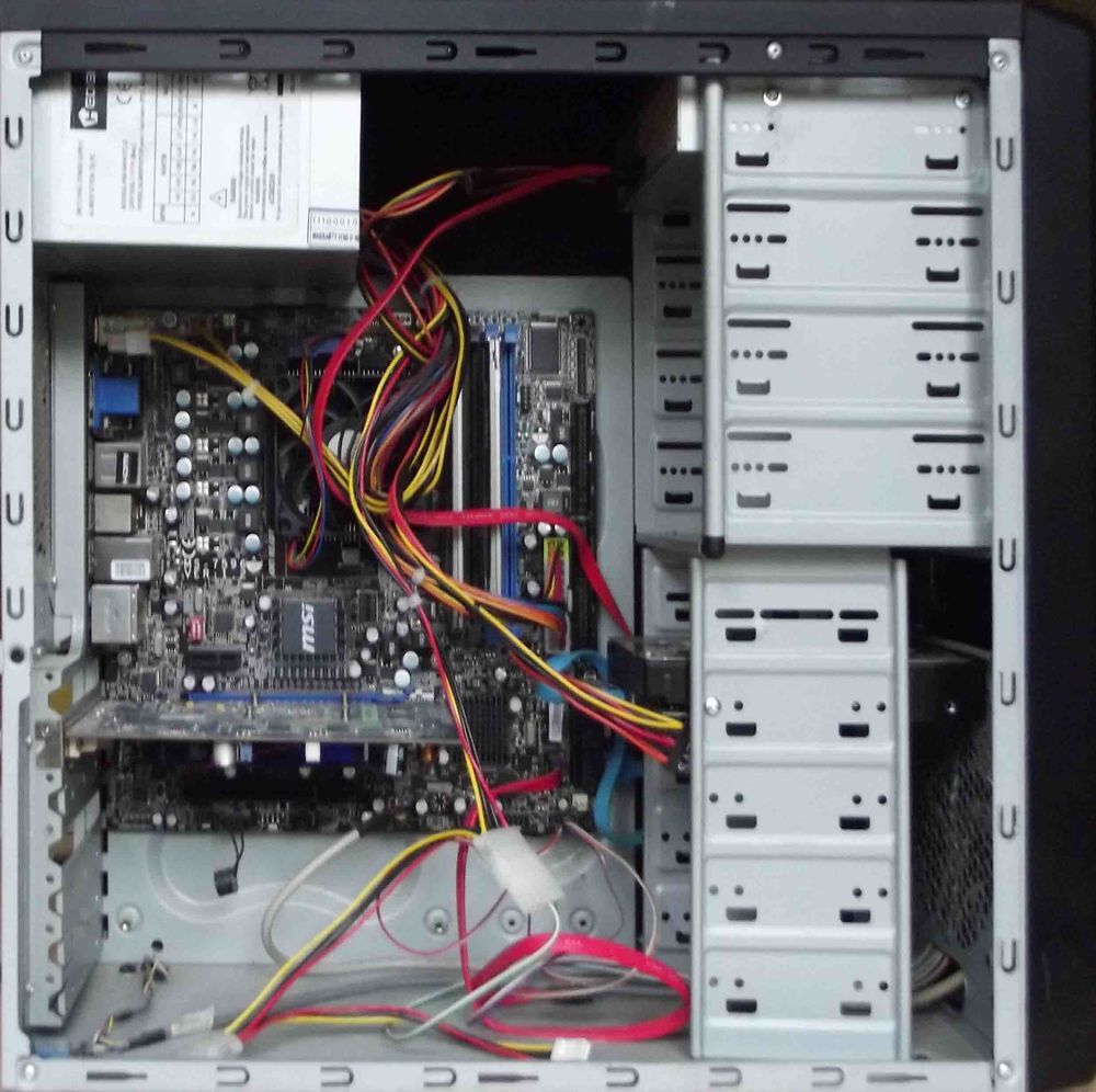 Ordinateur de bureau + Vue d'esprit 3.1 Matériel informatique