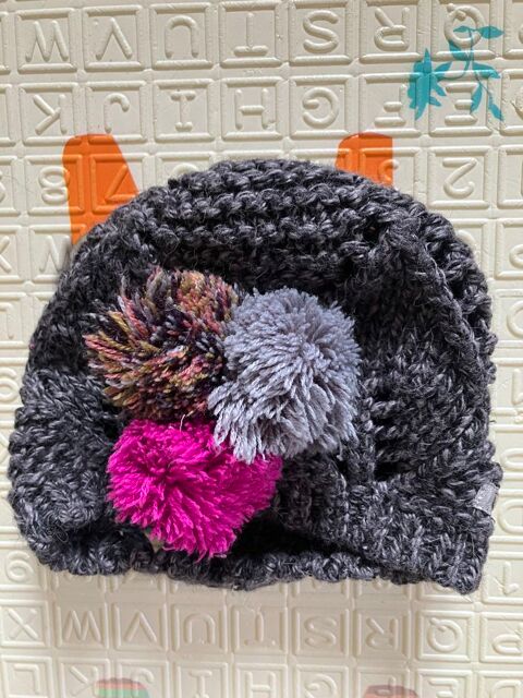 bonnet Catimini taille 6 mois 4 Brmnil (54)