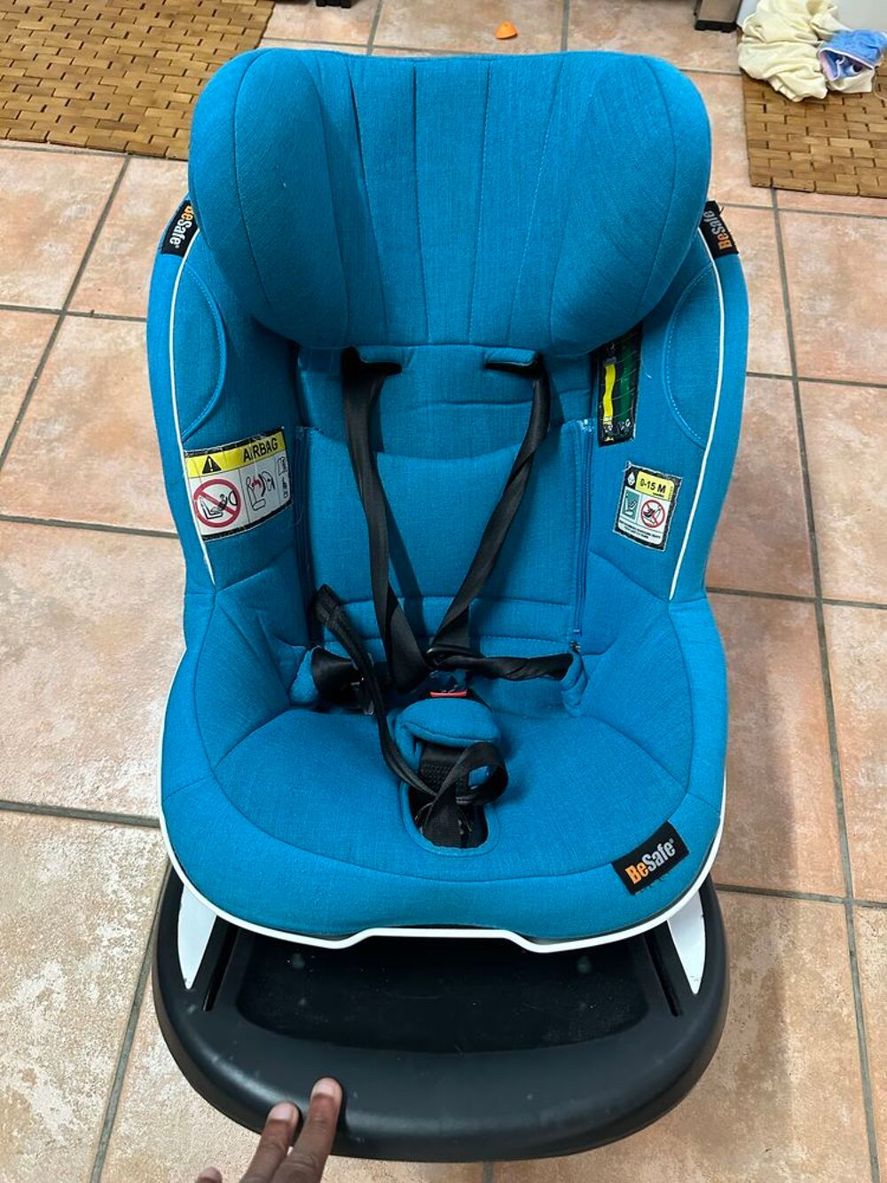 si&egrave;ge auto besafe et sa base isofix + cosy Puériculture