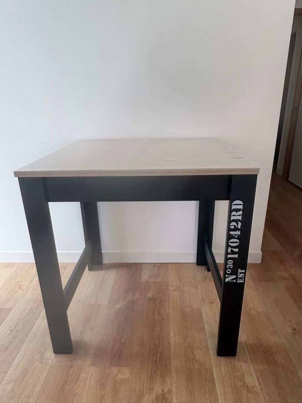 Table haute style industriel en bois - 131 cm Meubles