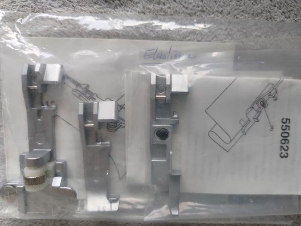 Surjeteuse Pfaff Hobbylock 2.0 Electroménager