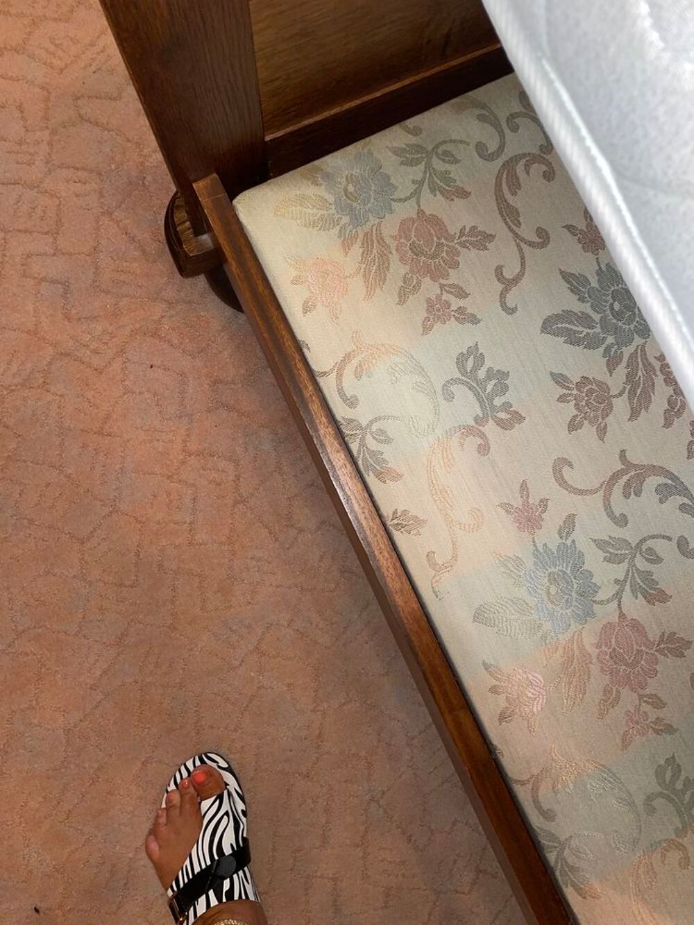 Chambre &agrave; coucher en ch&ecirc;ne massif Meubles