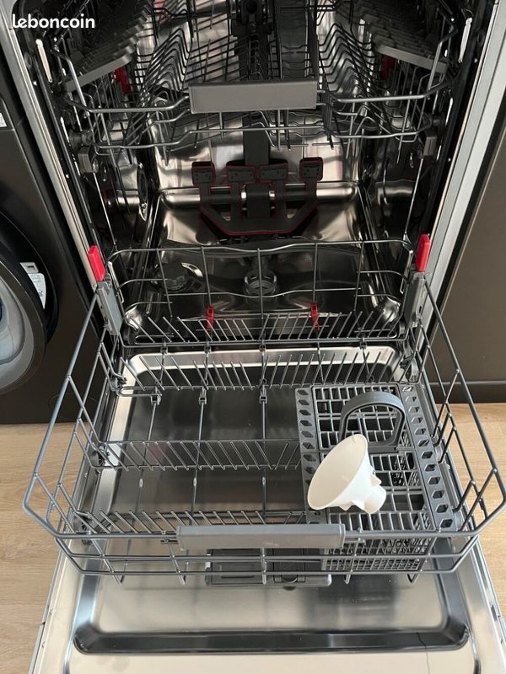 Lave-vaiselle encastrable WHIRLPOOL Electroménager
