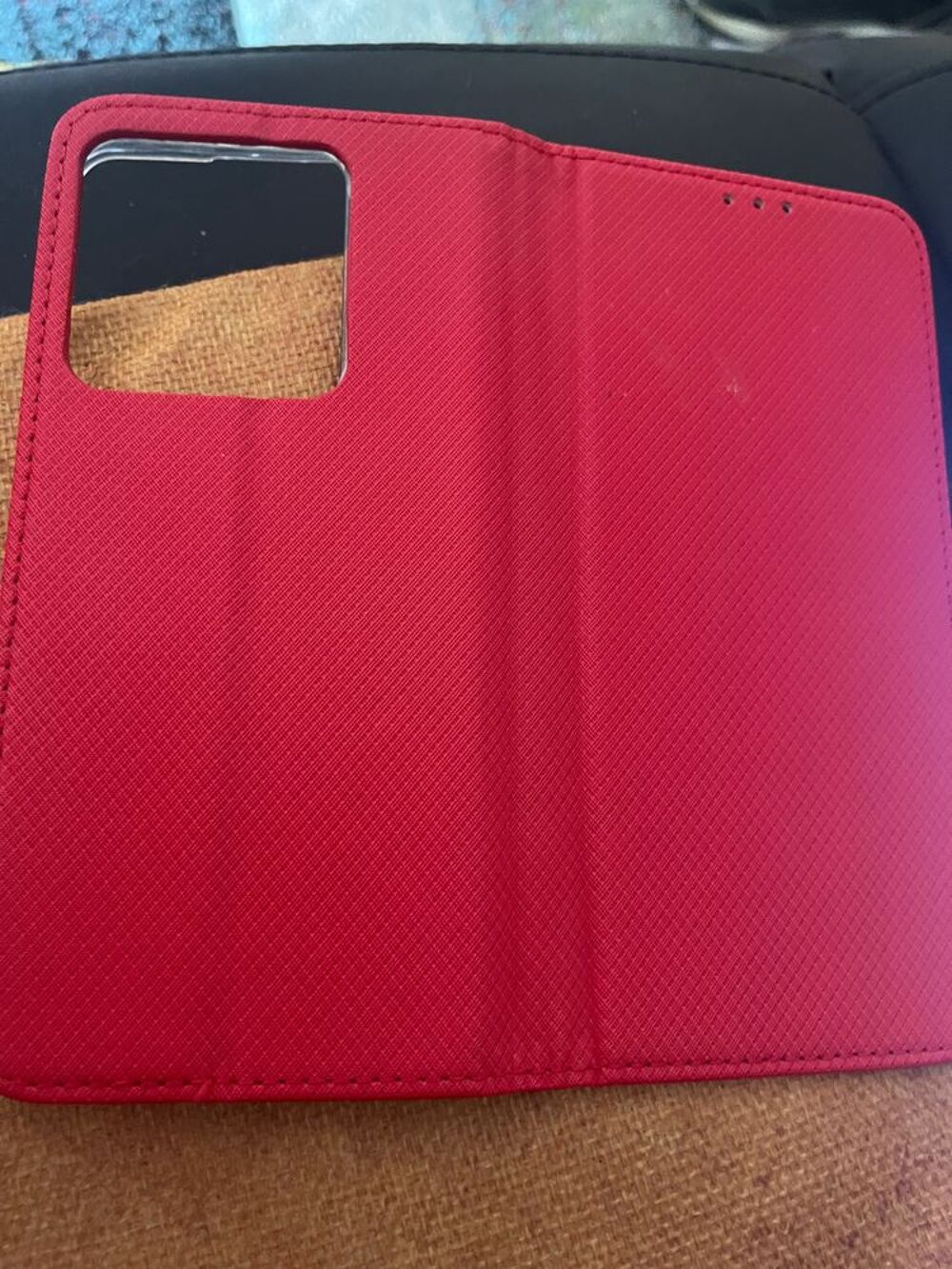 REDMI NOTE 14 5 G VERT D EAU AVEC POCHETTE ROUGE
8 GO + 256 Téléphones et tablettes