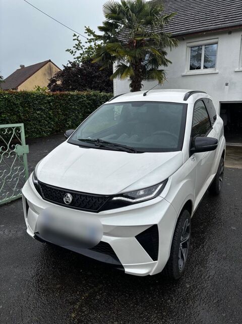 AIXAM Voiture sans permis  occasion Fill&eacute; 72210