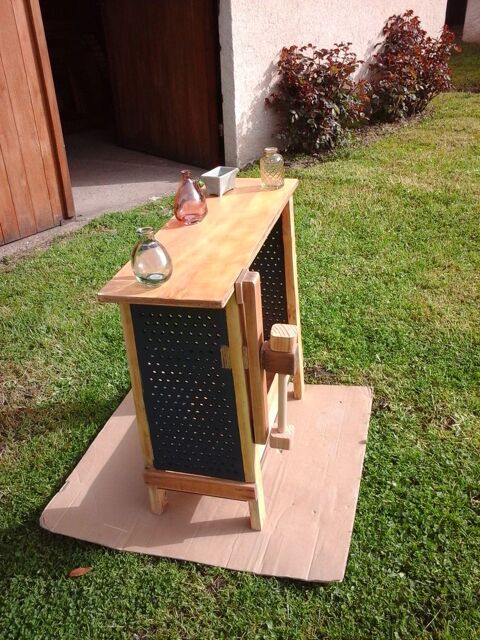 Ancien petit etabli Montbazon (37)