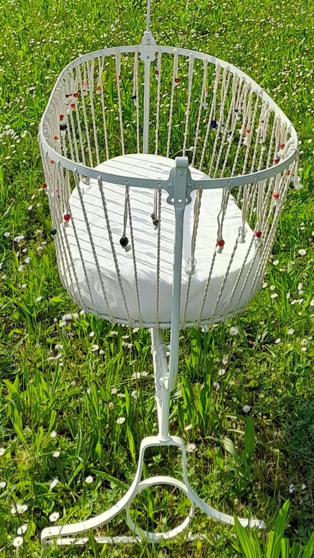Berceau fer forg&eacute; blanc Mobilier enfants