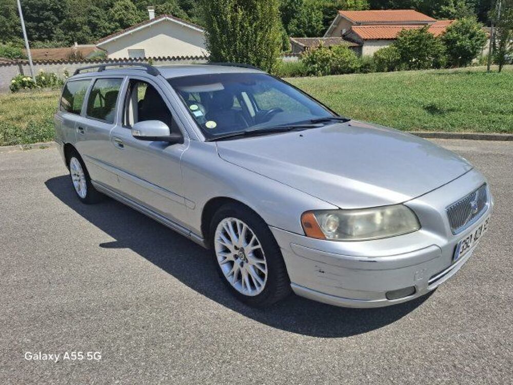 V70 D5 185 Momentum Geartronic A 2006 occasion 69320 Feyzin