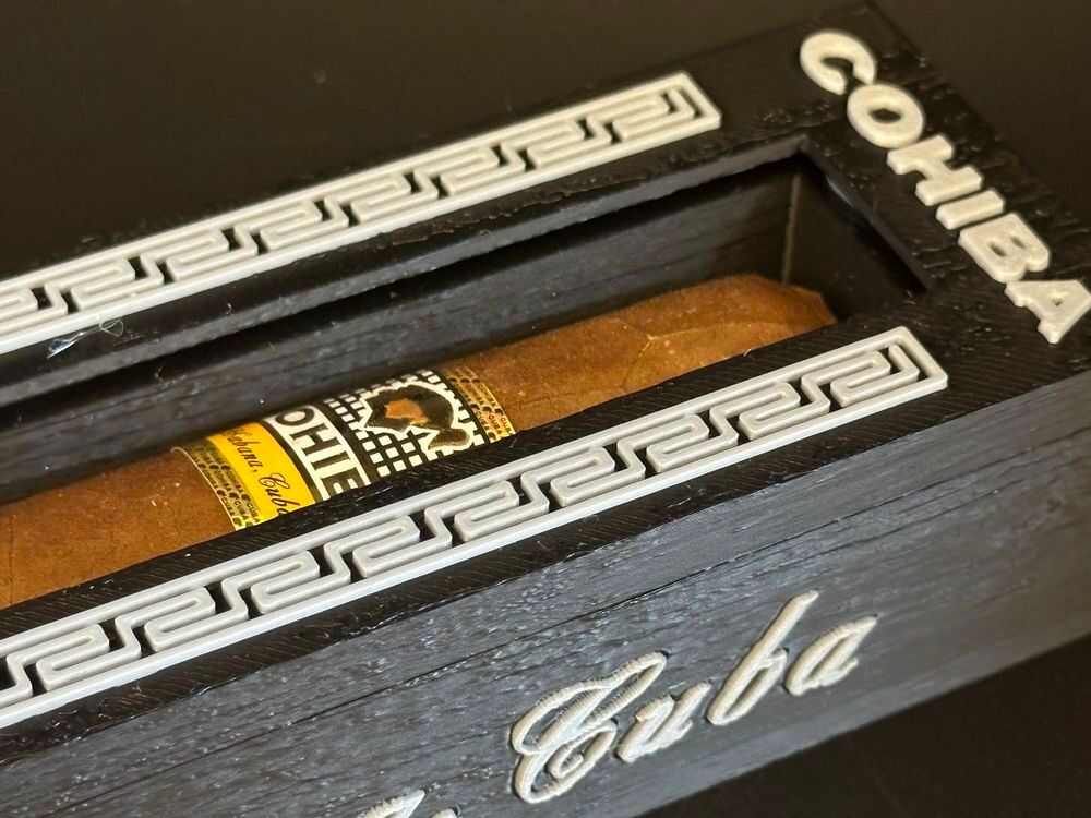 Bo&icirc;te de pr&eacute;sentation style cubain ? rangement cigare / d&eacute;co 