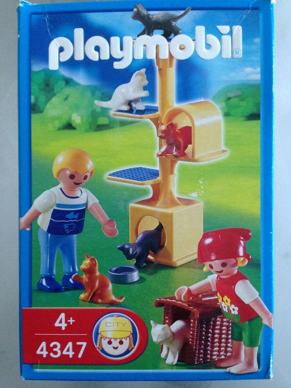 Jeu Playmobil N&deg; 4347, Les enfants et l'arbre &agrave; chats. Jeux / jouets