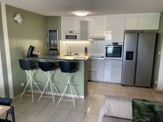 Appartement 4 pièces 76 m² · à Bordeaux · 76 m² · 160 000 €
