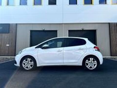 208 1.2 PureTech 82ch BVM5 Style 2018 occasion 94260 Fresnes