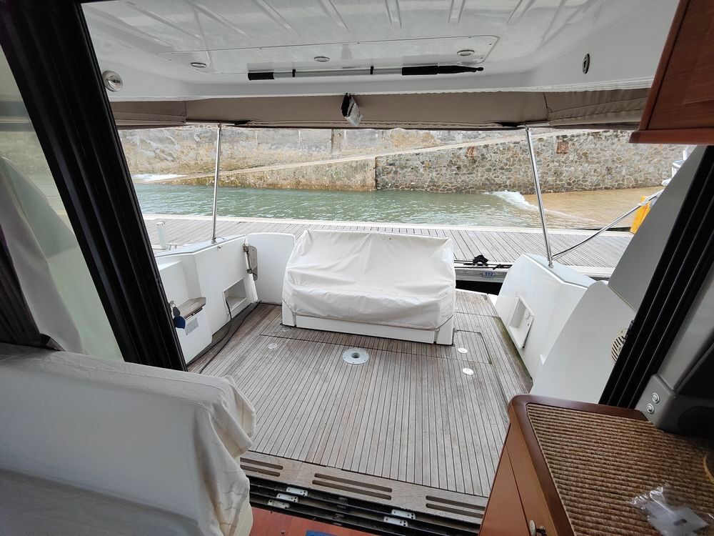 Vedette - Yacht - Offshore 2011 occasion 85330 Noirmoutier-en-l'&Icirc;le