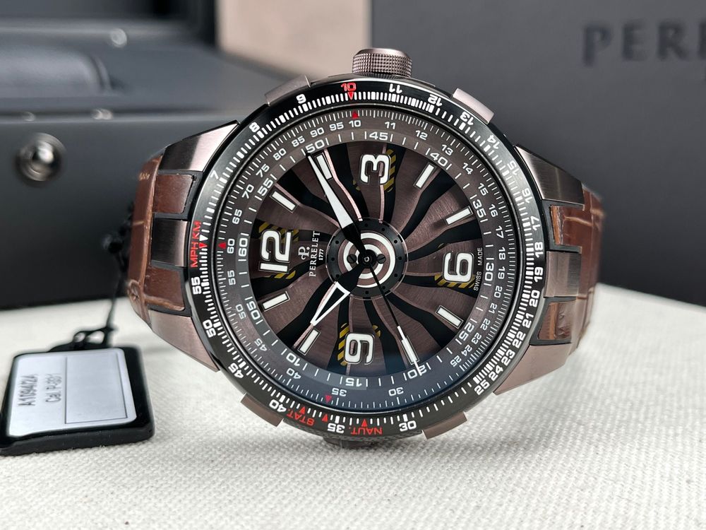Montre Suisse Perrelet Turbine Pilot Dual Crown Bijoux et montres