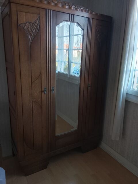 ARMOIRE 30 La Foye-Monjault (79)