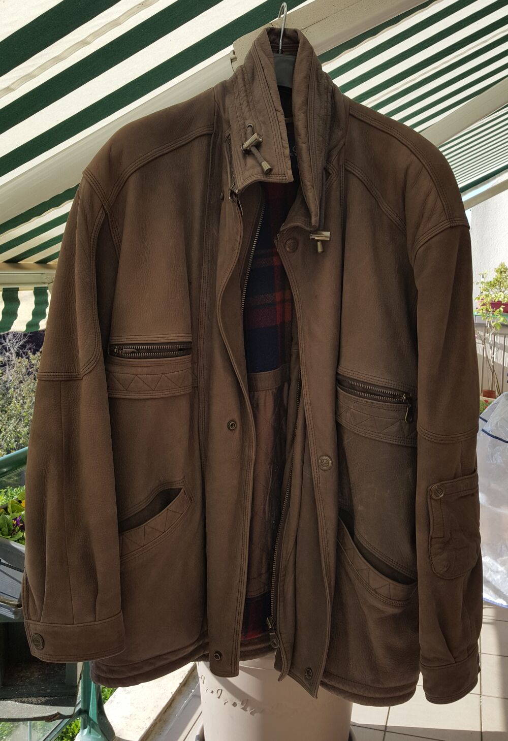 VESTE CUIR DOUBLEE *DEVRED* TAILLE 50 Vêtements