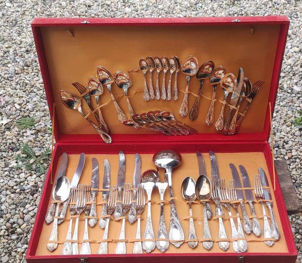 m&eacute;nag&egrave;re 51 pi&egrave;ces Décoration