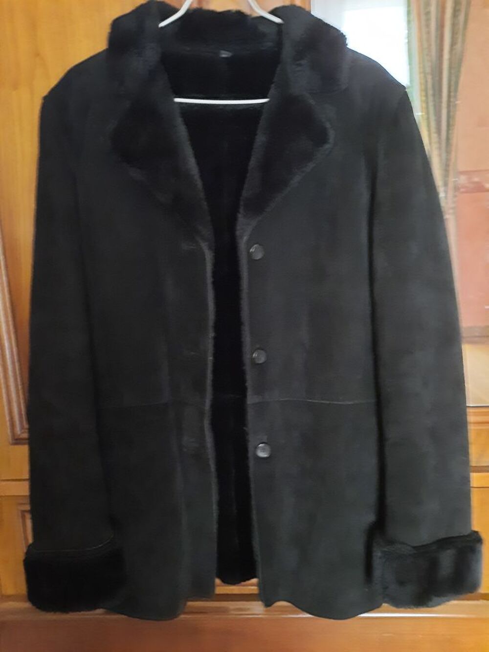 VESTE CROUTE DE PORC Vêtements