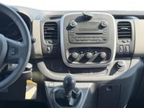 Trafic Combi L1 dCi 95 Stop&Start Life 2017 occasion 91200 Athis-Mons