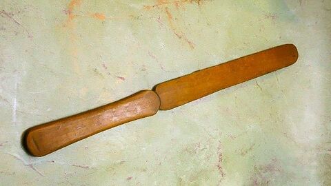 Ancien plioirs � papier (KIRIGAMI) 15 Montargis (45)