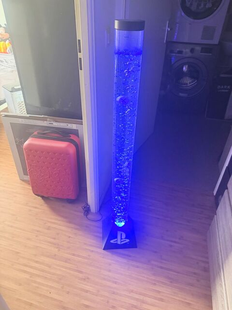 lampe à  bulle PlayStation Marly (59)