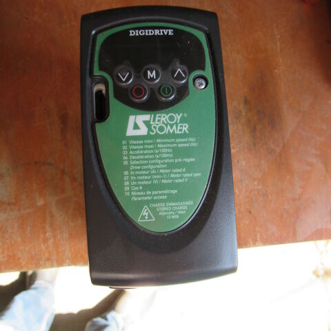 Digidrive Leroy Somer, avec sa notice et le CD-ROM 350 Langé (36)