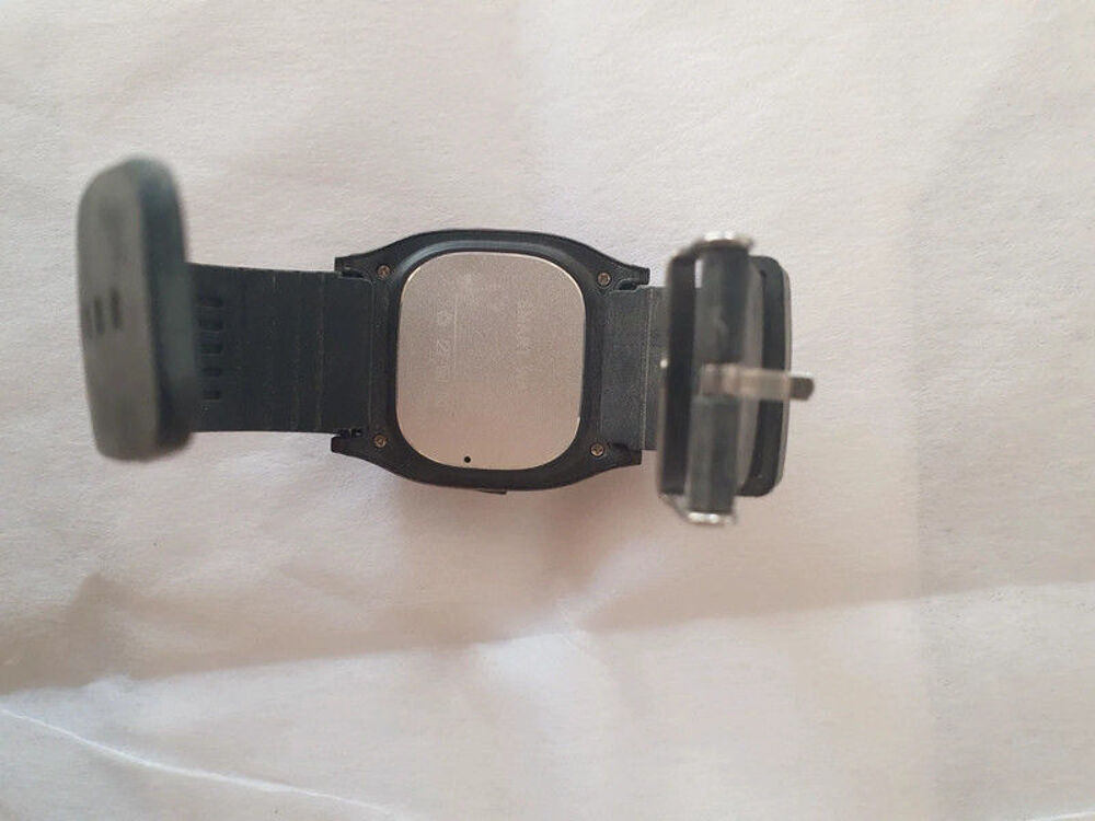 Montre connect&eacute; Bijoux et montres
