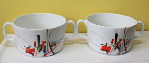 Tasses à anses Limoges Georges Boyer modèle script 
lot de 2 30 Issy-les-Moulineaux (92)