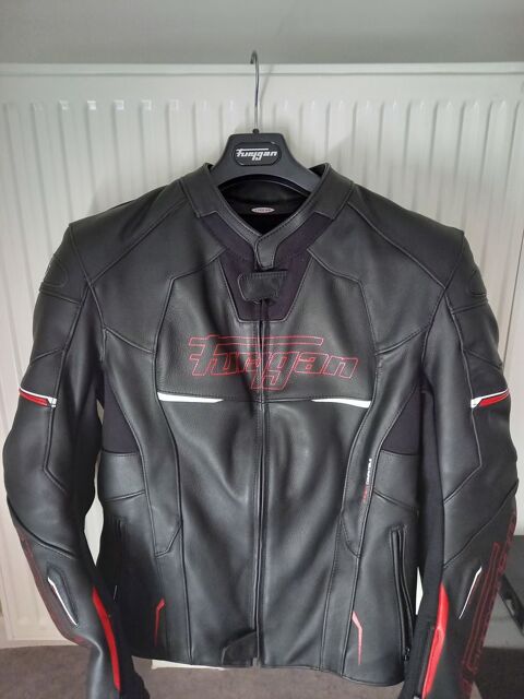 un blouson moto en cuir homme de marque FURYGAN 270 Ochiaz (01)