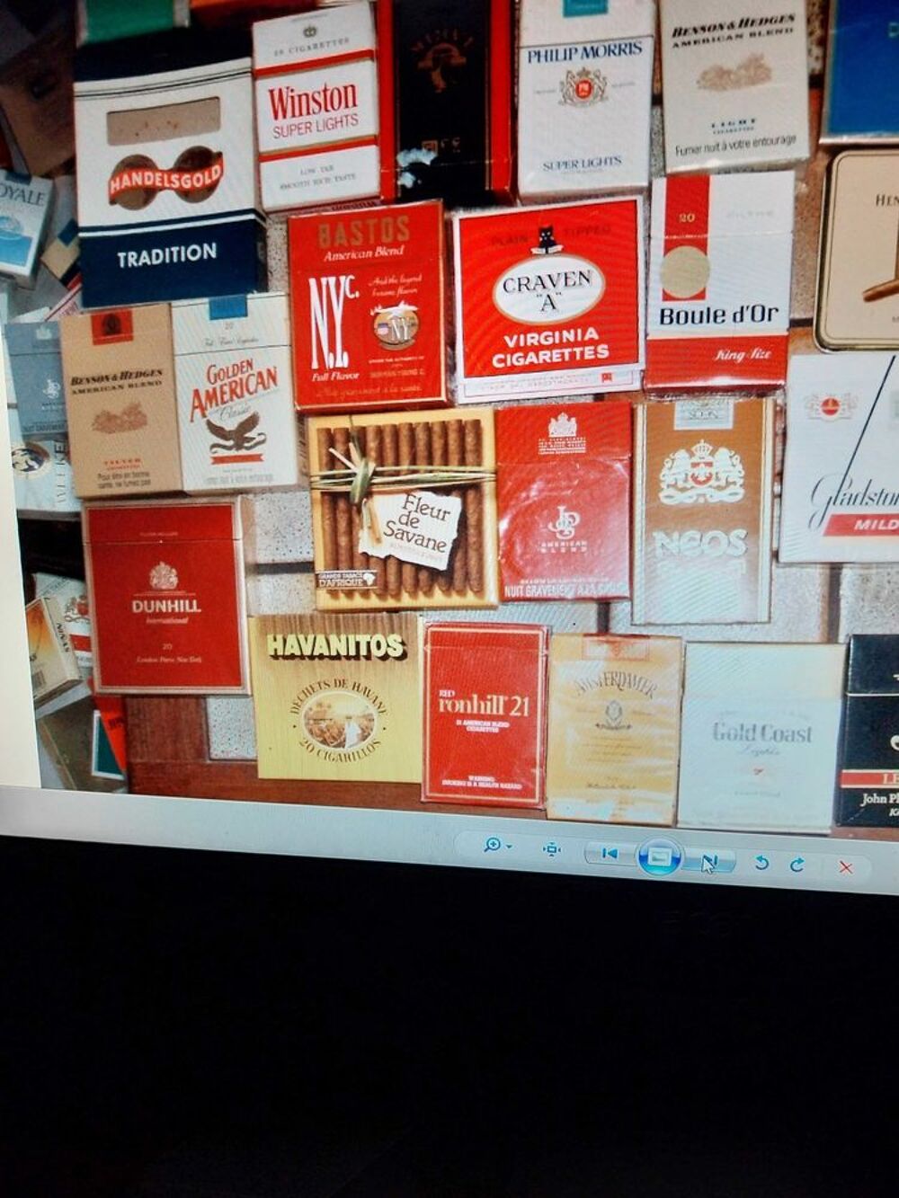 Lot de bo&icirc;tes &agrave; cigarettes et cigares vides 