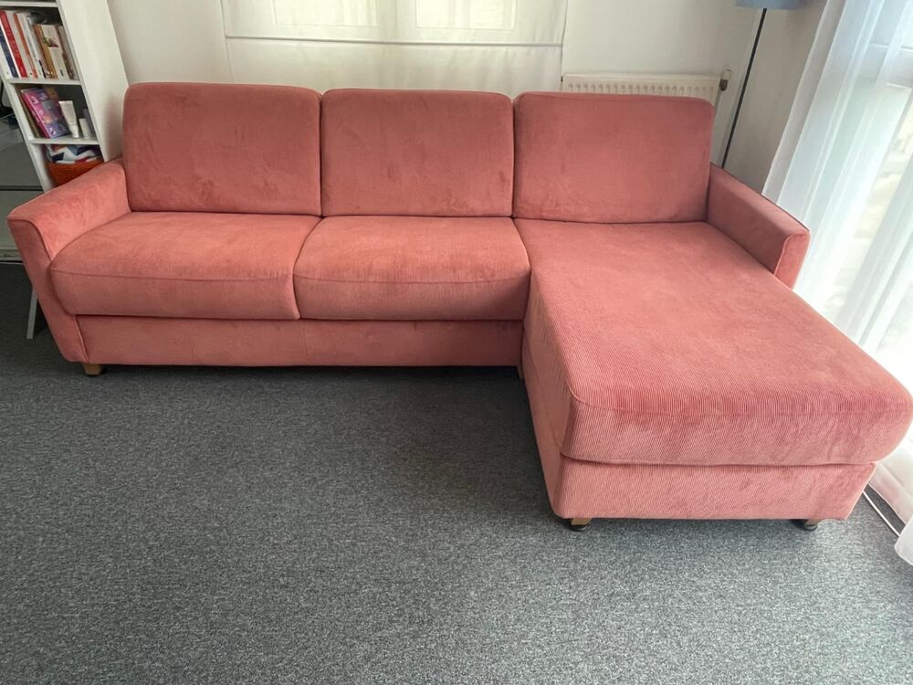 Canap&eacute; d'angle convertible avec m&eacute;ridienne et couchage Meubles