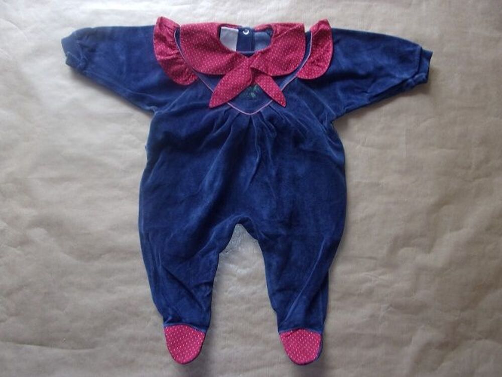 Pyjama en taille 6 mois Vtements enfants