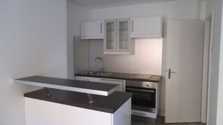  Appartement à louer 2 pièces 38 m²