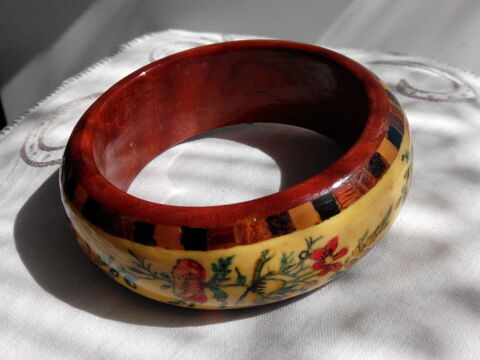 ANCIEN BRACELET BOIS LAQUE ET MARQUETTERIE 11 Royan (17)