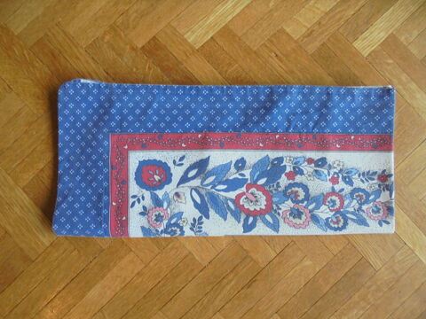 Parure fleurs bleues et bordeaux 20 Tours (37)
